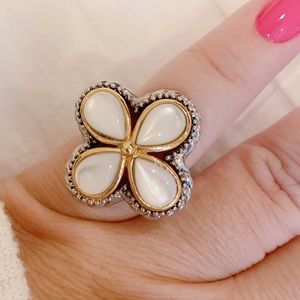 Pearl flower silver cable ring